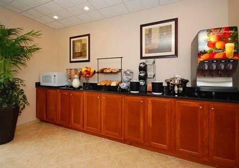 Holiday Inn Express Defuniak Springs By Ihg Ресторант снимка